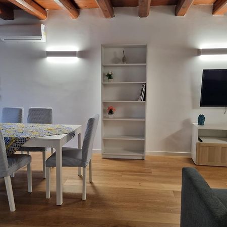 Casa Azzurra - Palazzo Del Buonpastore Palermo Eksteriør billede