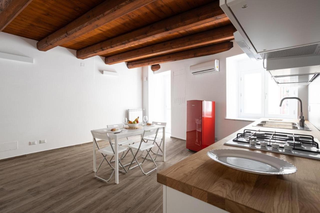 Casa Azzurra - Palazzo Del Buonpastore Palermo Eksteriør billede