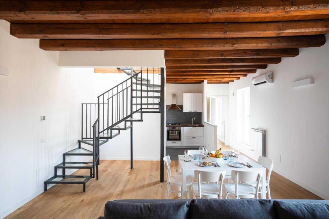 Casa Azzurra - Palazzo Del Buonpastore Palermo Eksteriør billede
