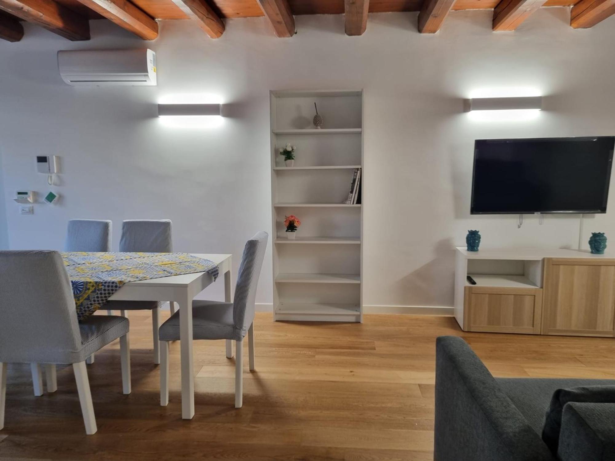 Casa Azzurra - Palazzo Del Buonpastore Palermo Eksteriør billede